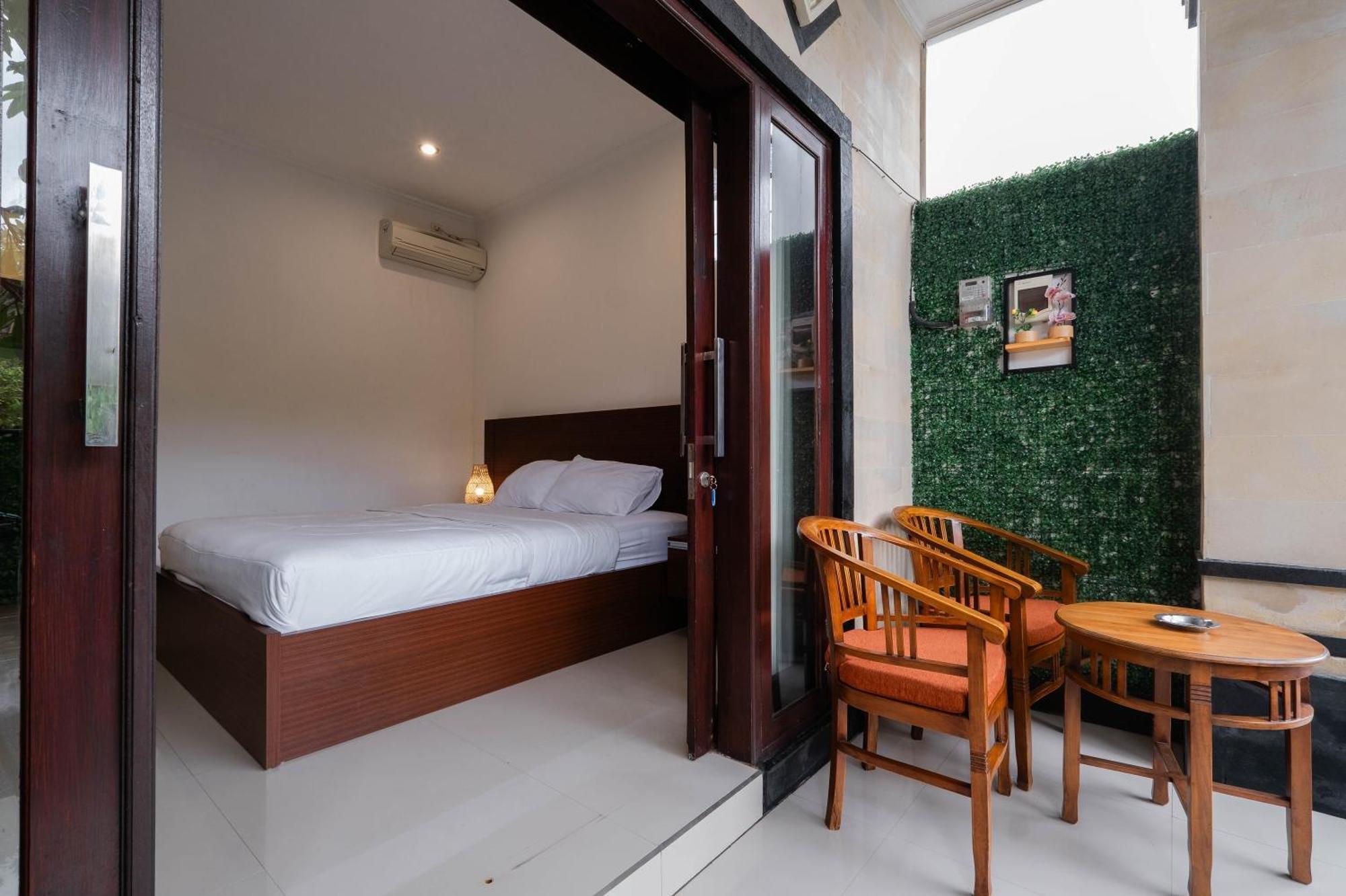 Puri Kasih Home Stay Sanur Exteriör bild