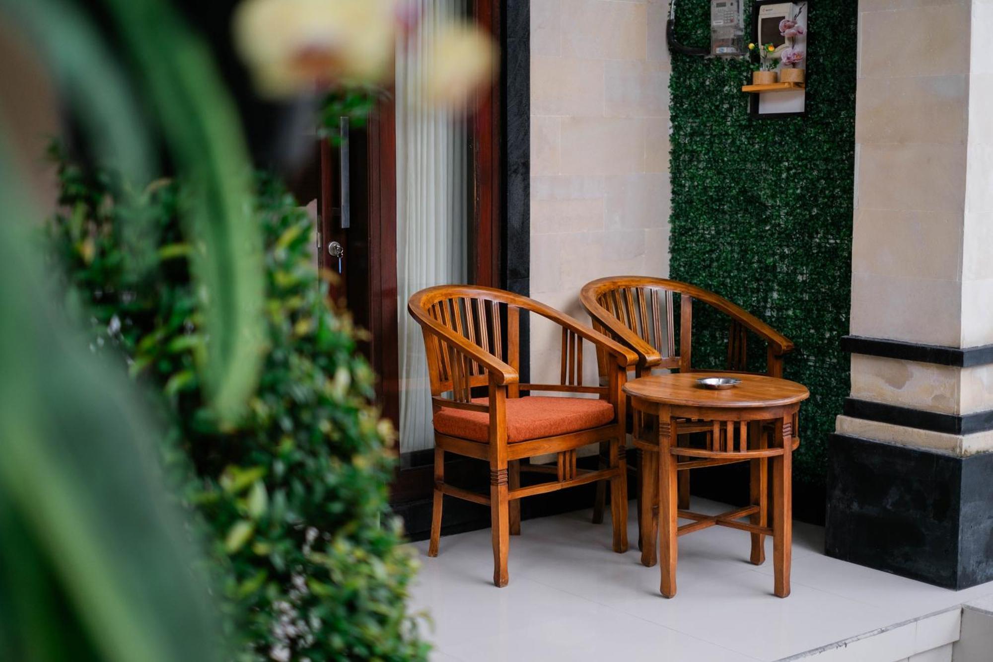 Puri Kasih Home Stay Sanur Exteriör bild