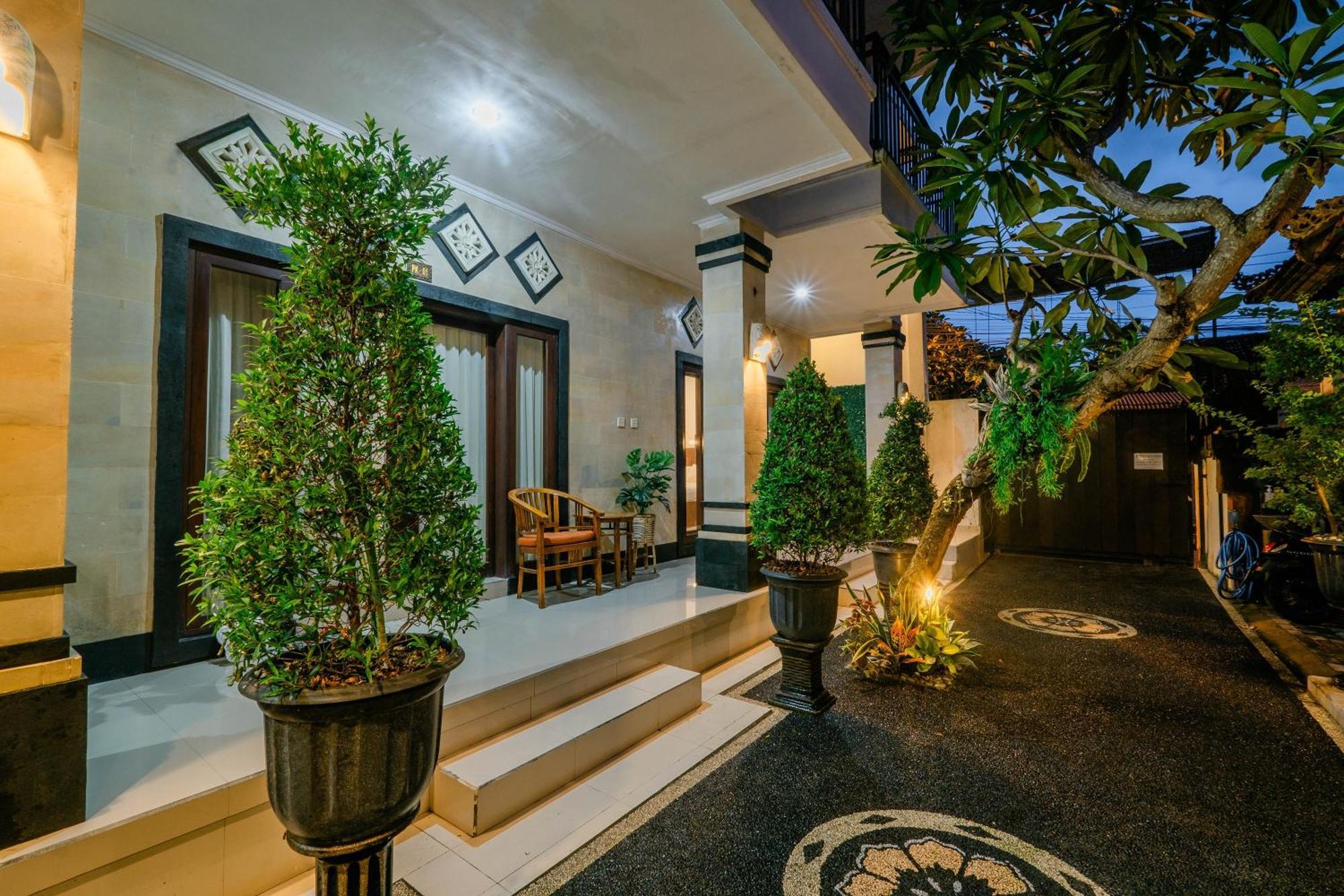 Puri Kasih Home Stay Sanur Exteriör bild